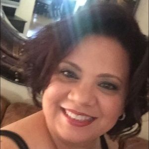 Meet your Posher, Yvette